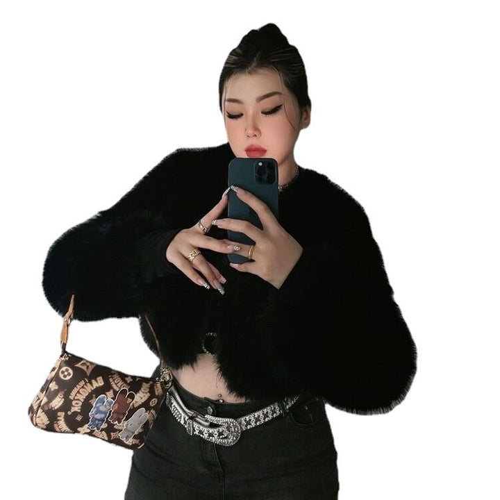 Ladies short artistic coat in faux fur with voluminous sleeves Lune London