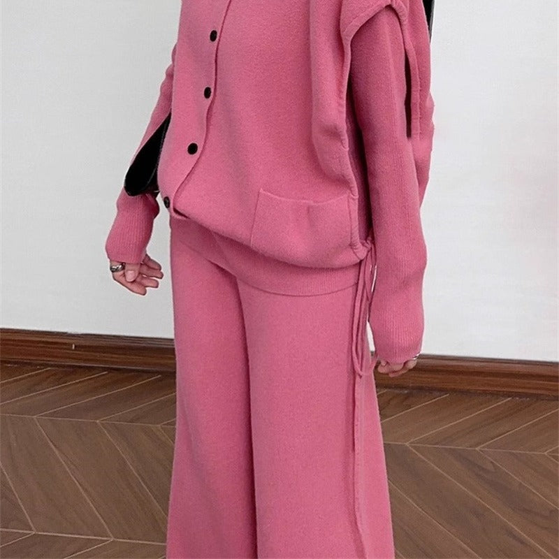 Cozy knit jacket for women with practical pockets and button closure Lune London
