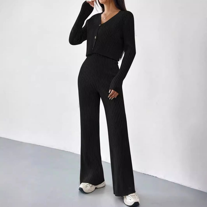 Woman knitted set Lune London