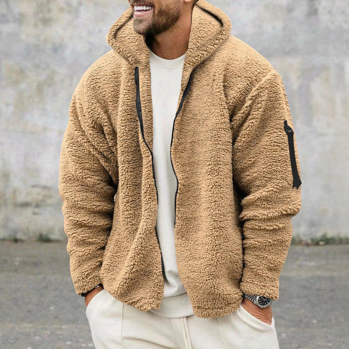 Cozy fleece jacket for men with hood and practical zippered pockets Lune London