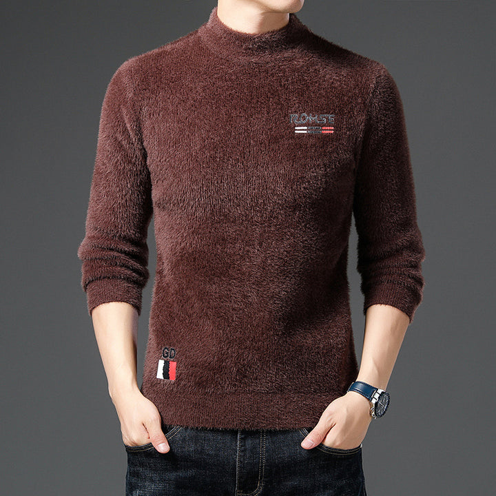 Trendy men's sweater with high collar and soft material Lune London