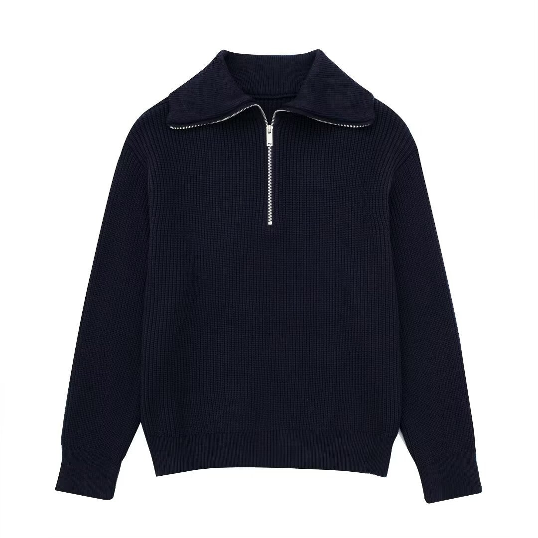 Knitted sweater for women with high collar and zipper Lune London