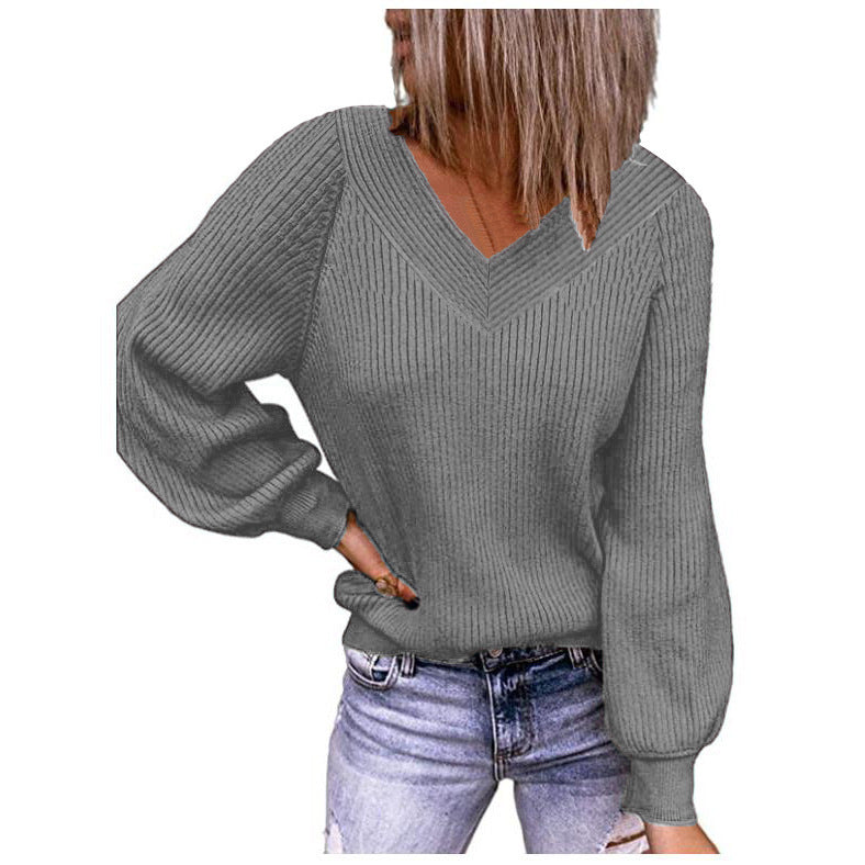 Knitted sweater for women with V-neck and puff sleeves Lune London