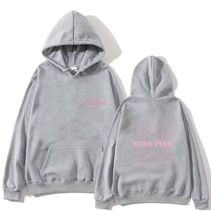 Women's hoodie with striking graphic design Chic & Stil