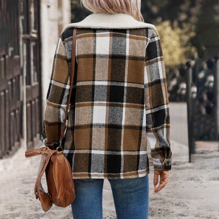 Checked overshirt for ladies with warm fleece lining and practical pockets Lune London