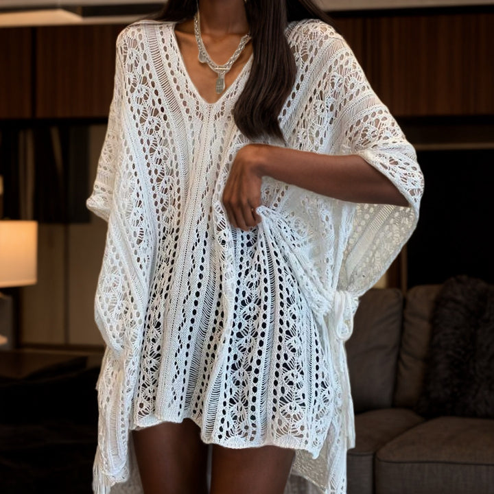 Crochet poncho for women with V neckline and open sleeves Lune London