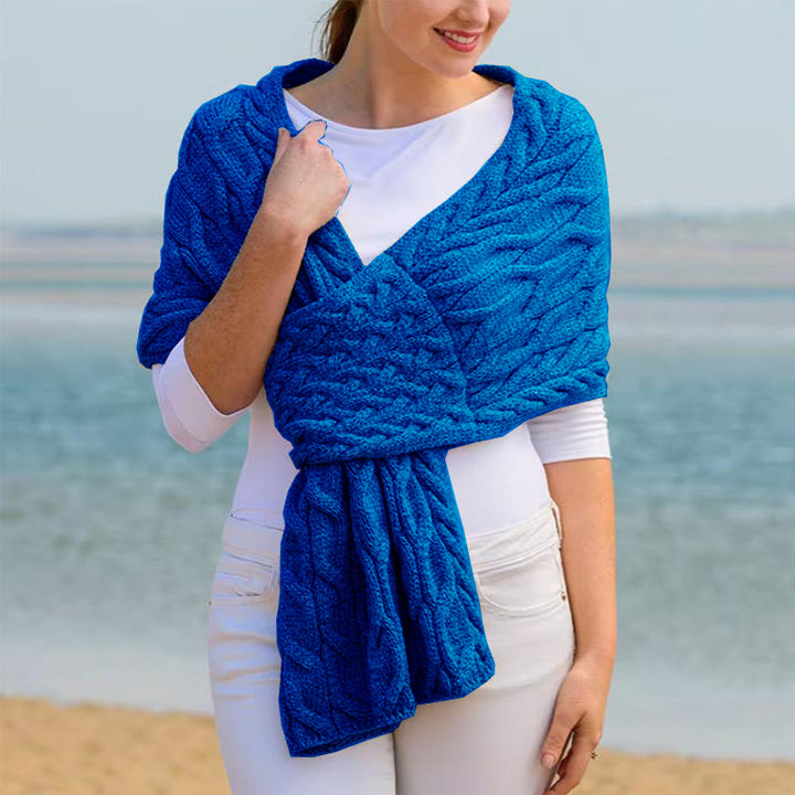 Knot scarf for women with structured twisted pattern Lune London