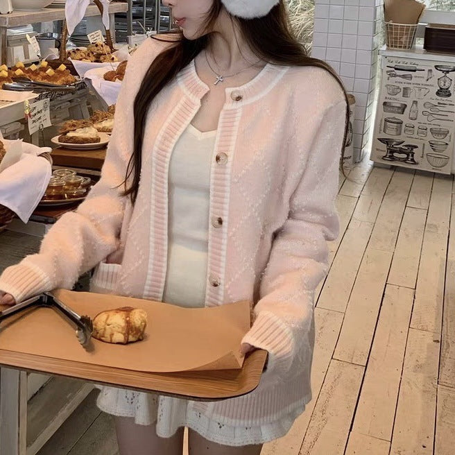 Women's knitted jacket with decorative pattern and pockets Lune London