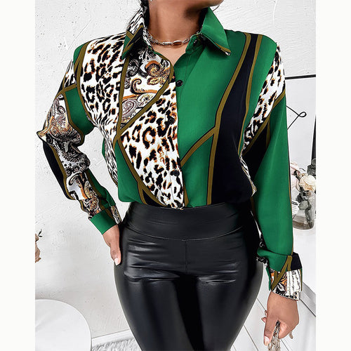 Women's blouse with elegant print, trendy collar and fitted cut Lune London