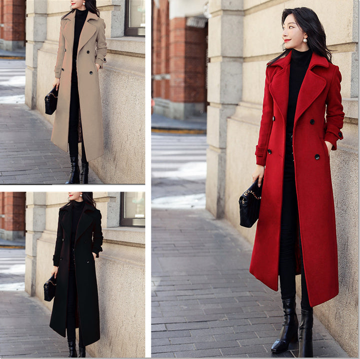 Elegant coat for women with double-breasted buttons and practical cut Lune London