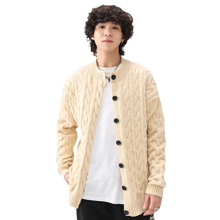 Chunky knit cardigan for men with practical buttons Lune London