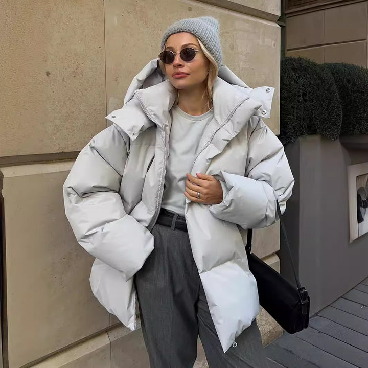 Sporty winter jacket for women with high collar and oversized fit Lune London