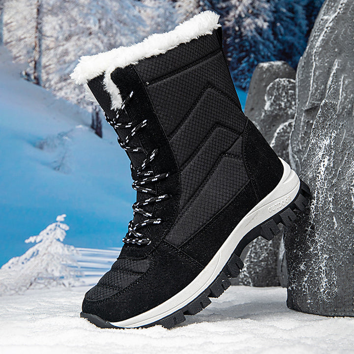Women's winter boots with non-slip sole and insulated inner lining Lune London