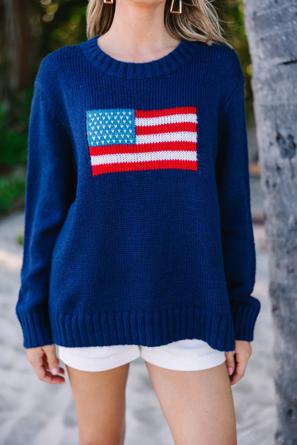 Trendy sweater for women with United States flag embroidery in airy cotton Lune London