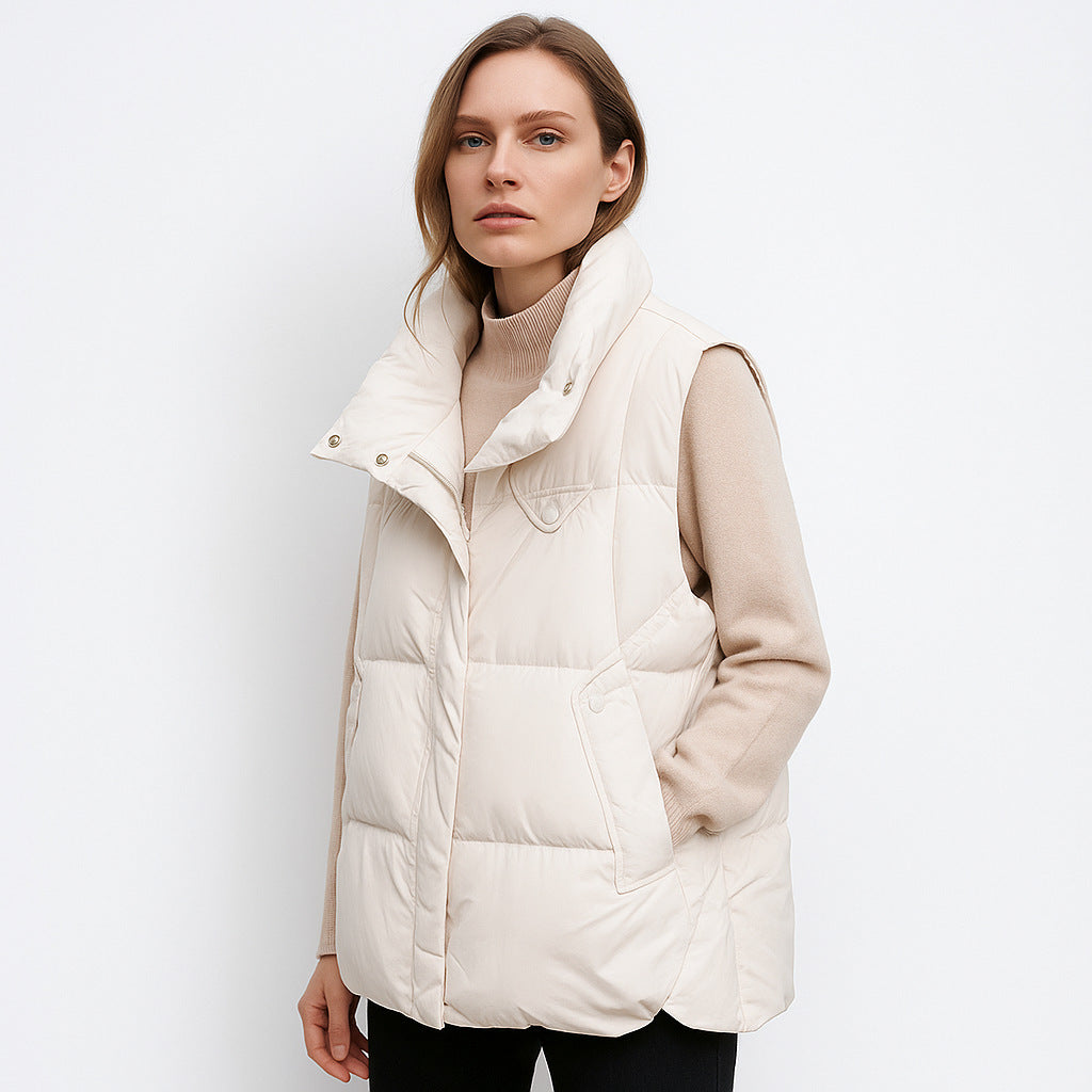 Quilted vest for ladies with high collar and practical pockets Lune London