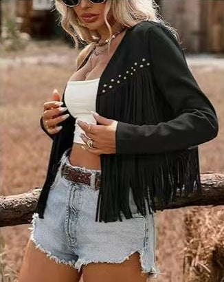Veste à franges pour femmes avec des clous décoratifs et une coupe élégante Chic & Stil