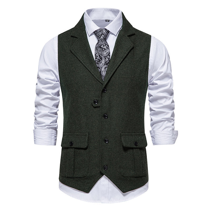 Men's suit vest with a modern herringbone design with practical pockets Lune London