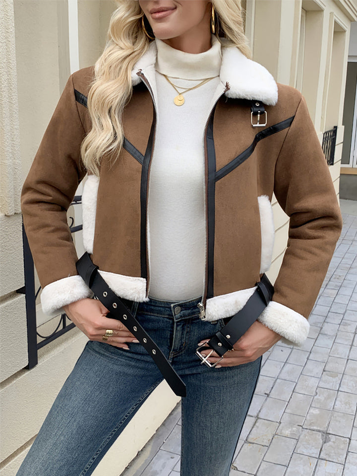 Trendy women's jacket with faux fur collar and final belt Lune London