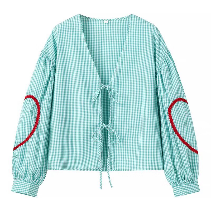 Shirt for women with puffy sleeves and a modern checkered design Lune London