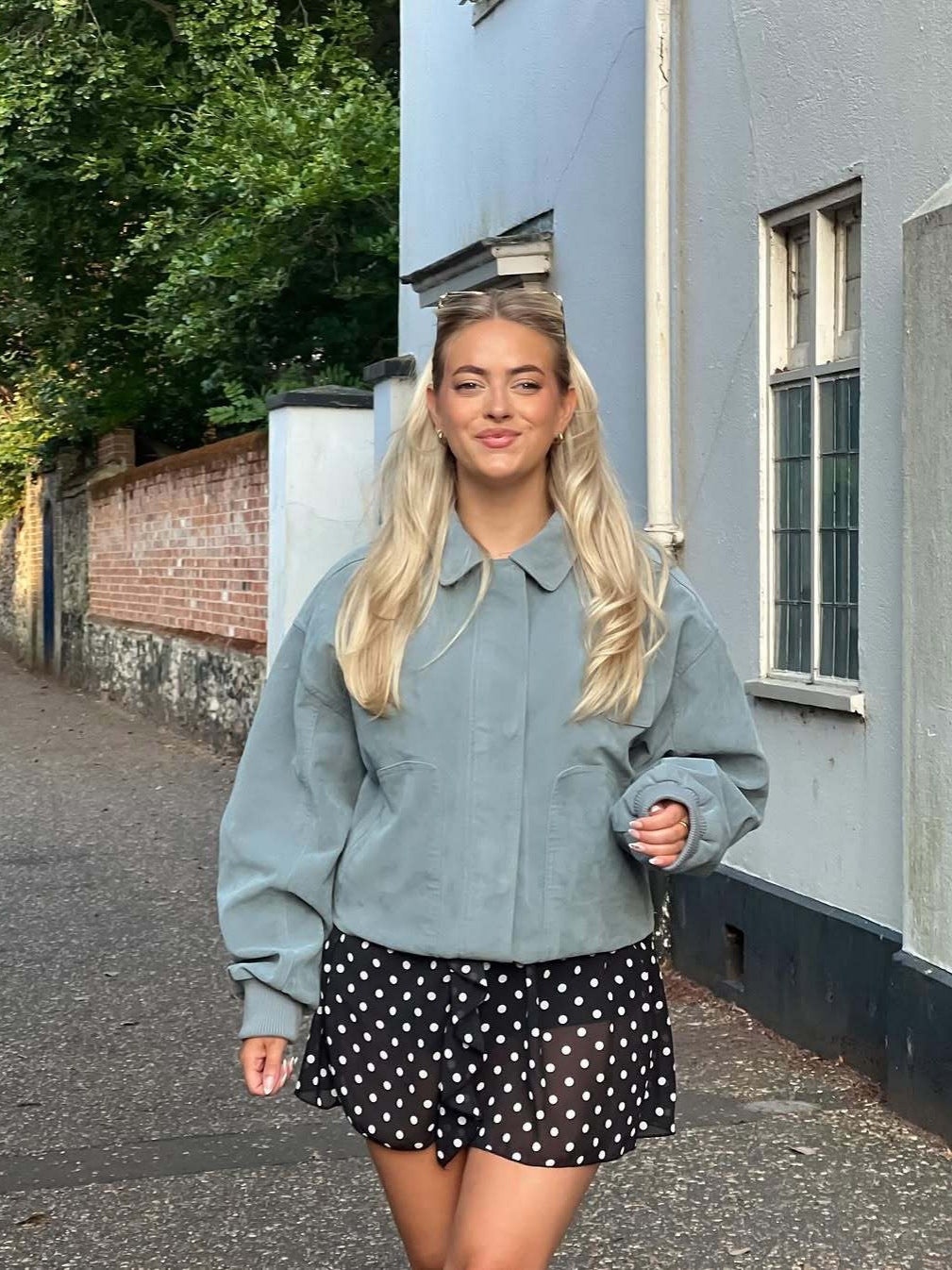 Short bomber jacket for women in soft material with a casual Lune London