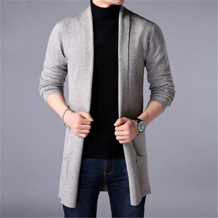 Casual knitted cardigan for men with an open cut and practical pockets Lune London