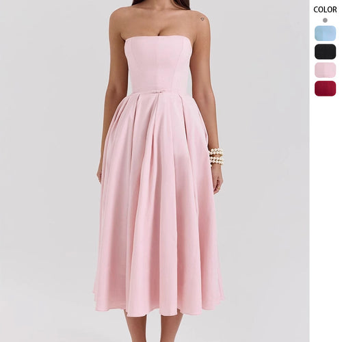 Evening dress for women with sweetheart neckline and flared skirt Chic & Stil