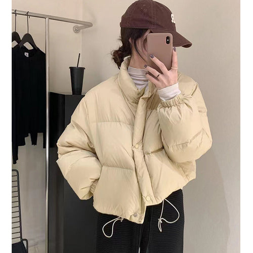 Short quilted jacket for women with elastic cuffs and a drawstring Lune London