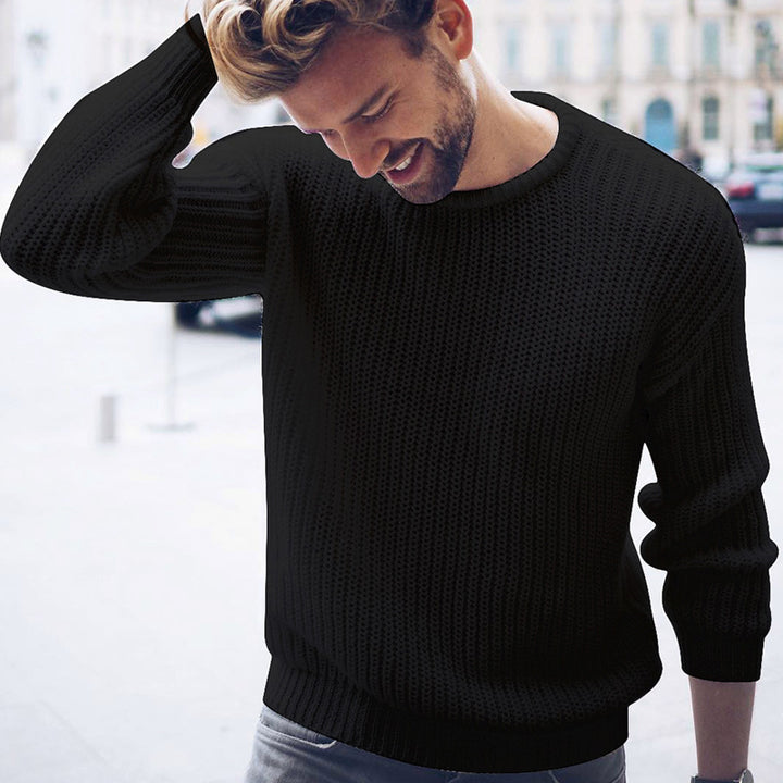 Casual sweater for men with an airy structure Lune London