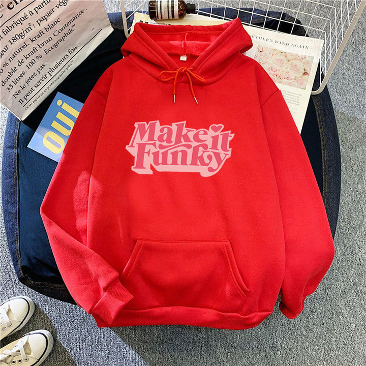 Women's hoodie with striking lettering Chic & Stil