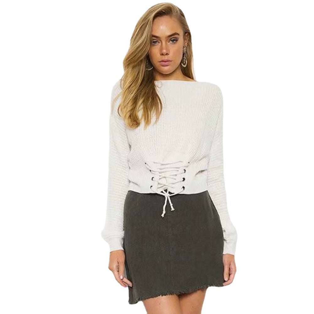 Casual knit sweater for women with a decorative lace look Lune London