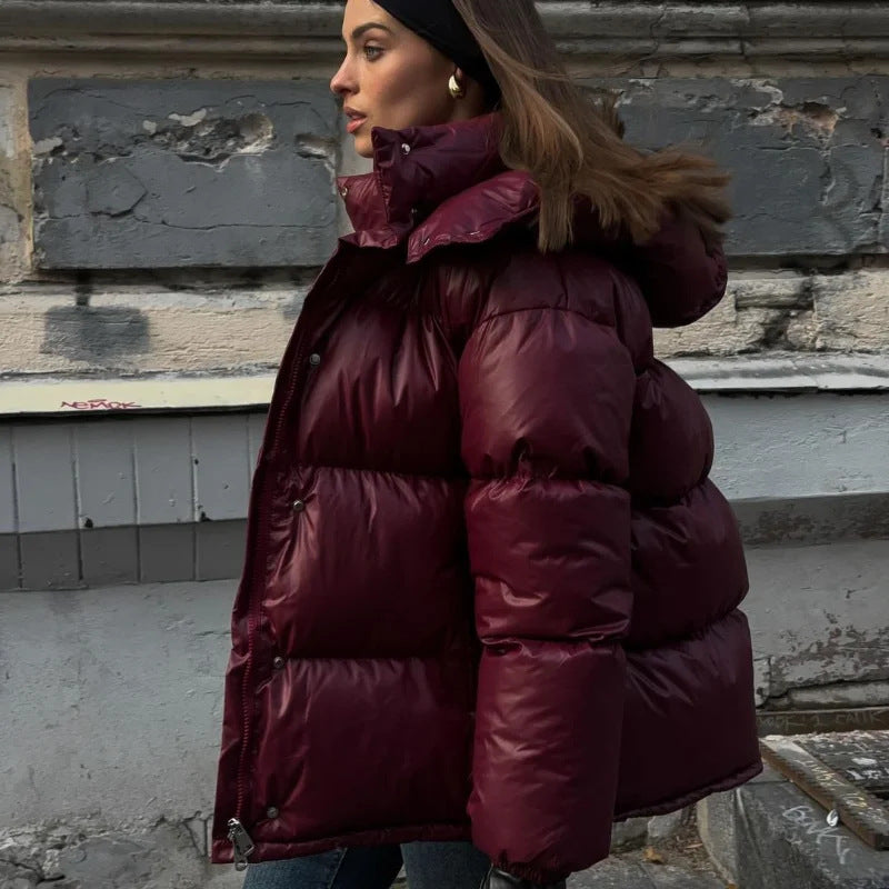 Ladies Cozy Down Jacket with Hood and Stylish Cut Lune London