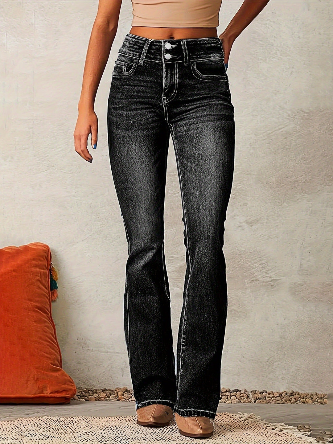 Women High-Waisted Bootcut Jeans Lune London