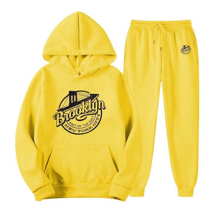 Women's leisure sweat suit with stylish Brooklyn print Chic & Stil