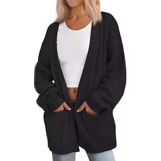 Casual knit cardigan for women with an oversized fit and practical pockets Lune London