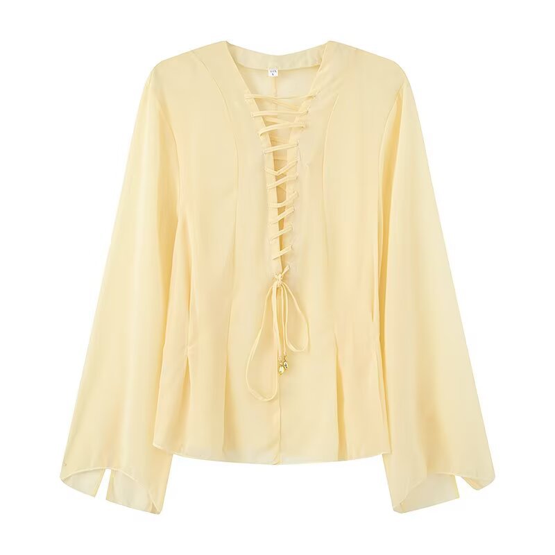 Blouse pour femmes avec détail de dentelle élégant et manches larges Chic & Stil