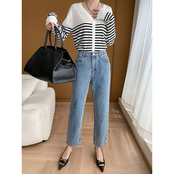 Women's high-waisted jeans with cropped fit Chic & Stil