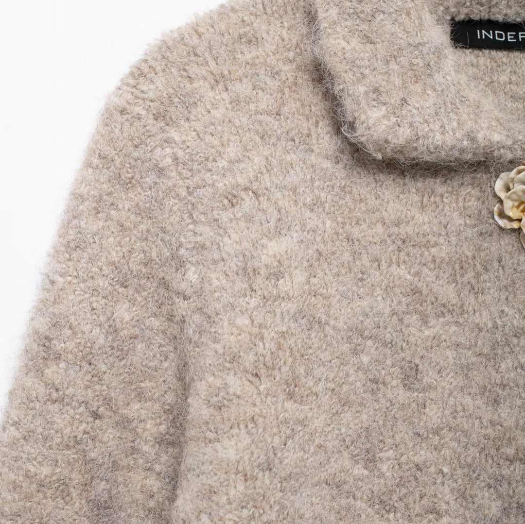 Elegant wool jacket for women with decorative flower buttons Lune London