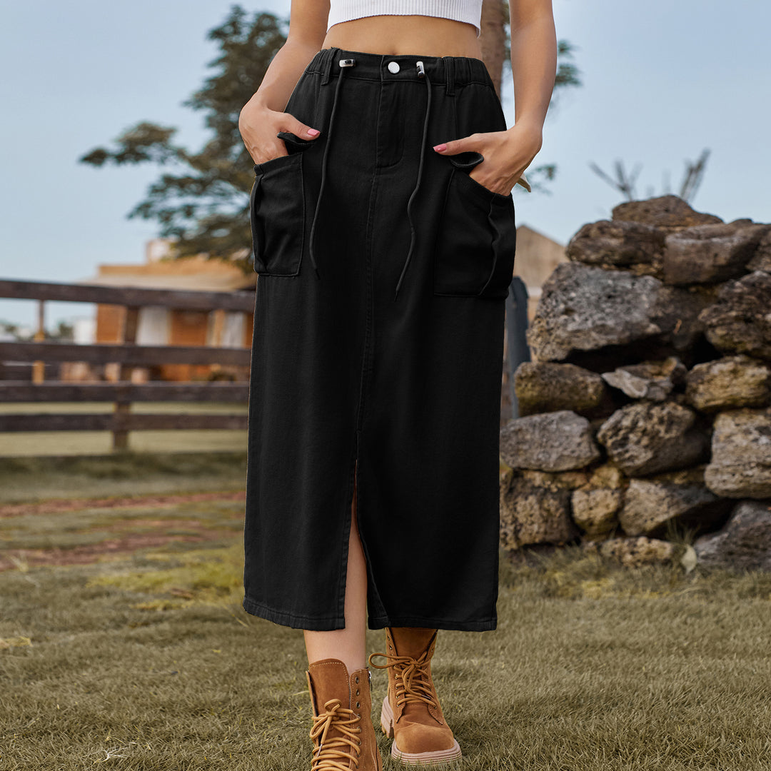Maxi utility skirt for women with practical pockets and side slit Lune London