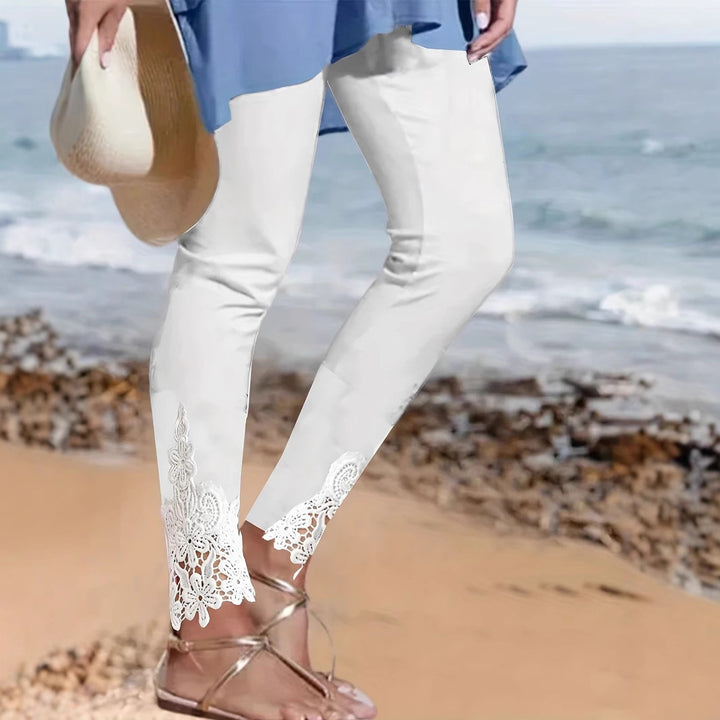 Leggings for women with lace hem and elastic waist Lune London