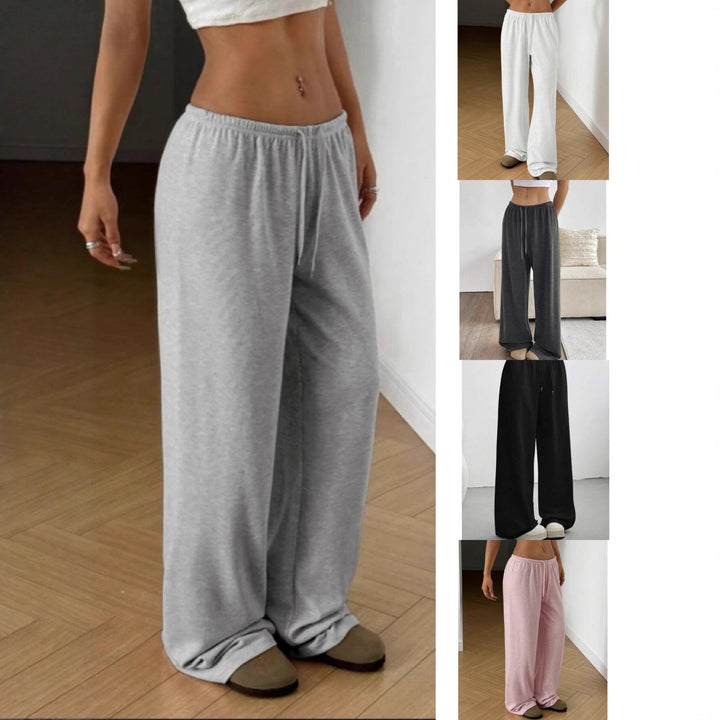 Loose sweatpants for ladies with elastic waistband Lune London