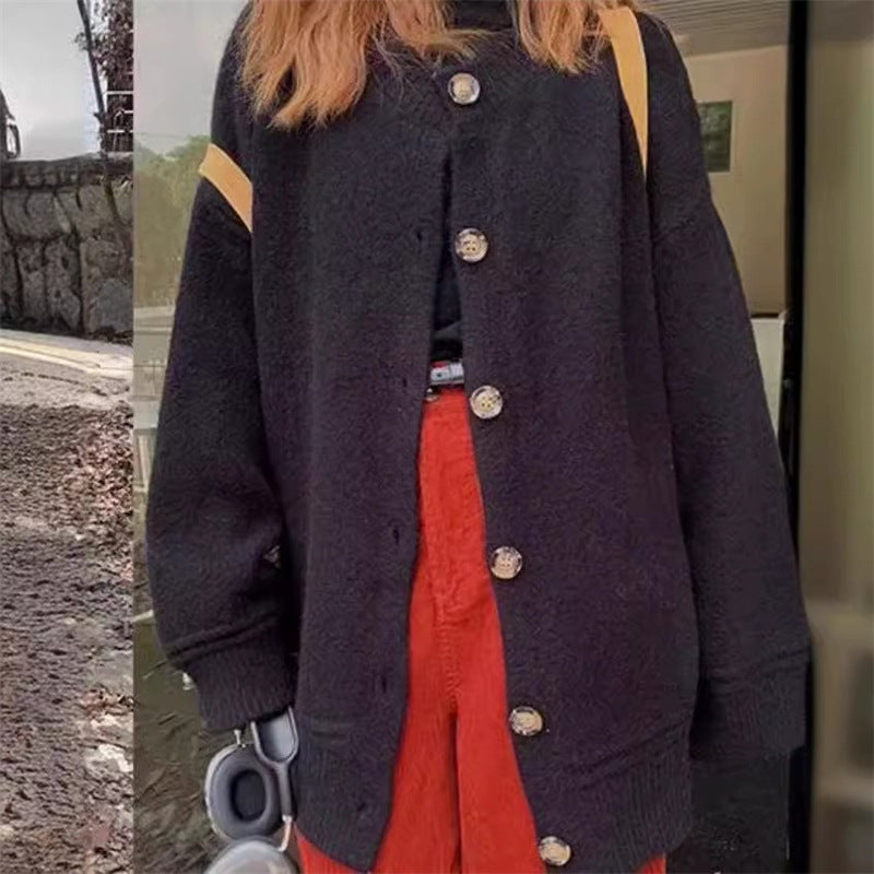 Casual knit jacket for women with large buttons and oversized fit Lune London