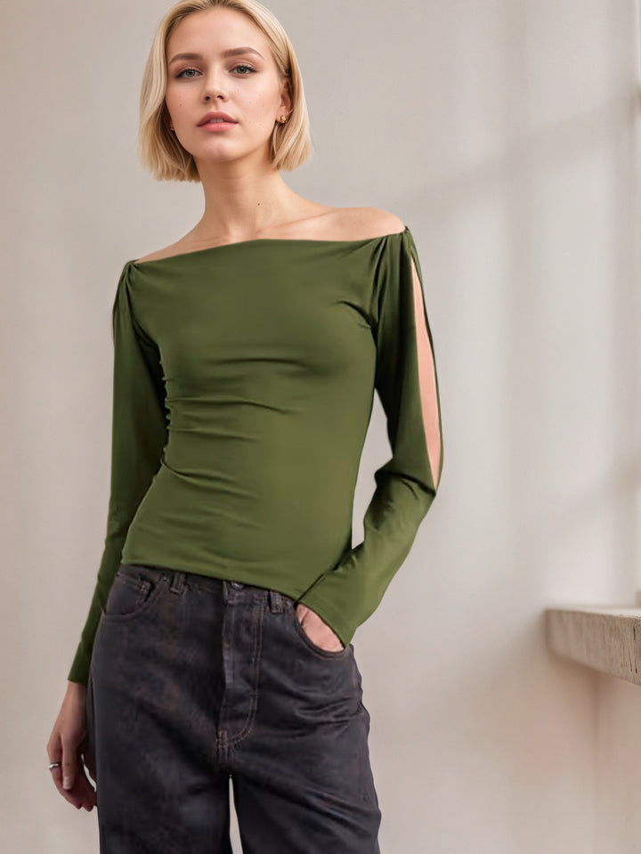 Haut féminin avec encolure asymétrique et manches ouvertes Chic & Stil