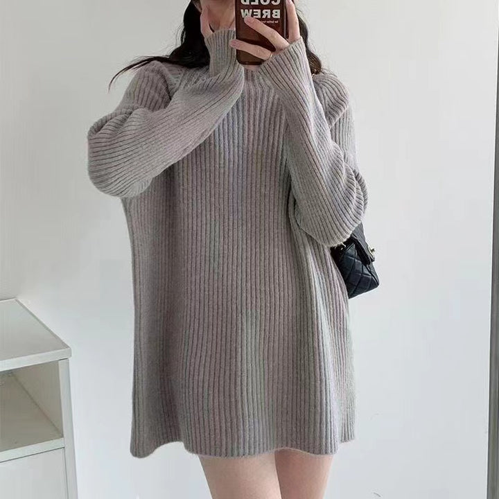 Knitted dress for women with a nice ribbed design and a high collar Lune London