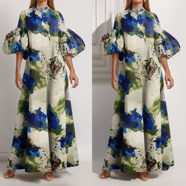 Robe maxi pour femmes avec des manches bouffantes volumineuses et un design coloré complexe Chic & Stil