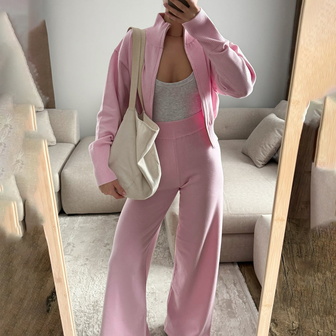 Casual set for women with a loose fit and high-quality fabric Lune London
