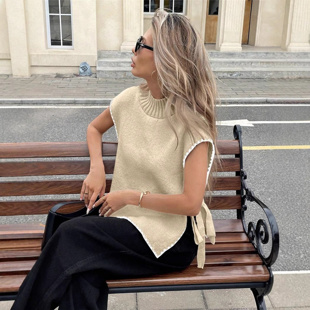 Knit top for women with unique cutouts and a playful knot Lune London