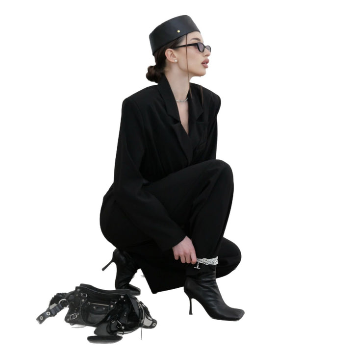 Ladies Elegant Jumpsuit with a fitted cut and trendy details Lune London