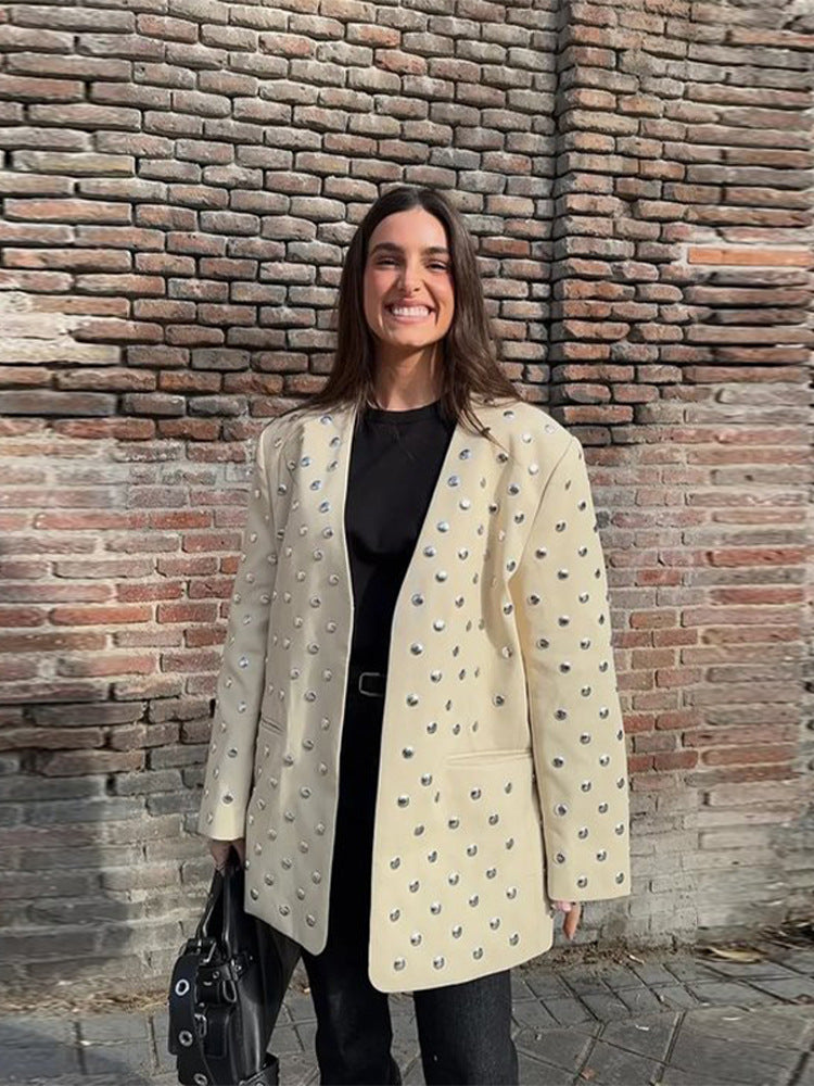 Oversized blazer for women with luxurious applications Lune London