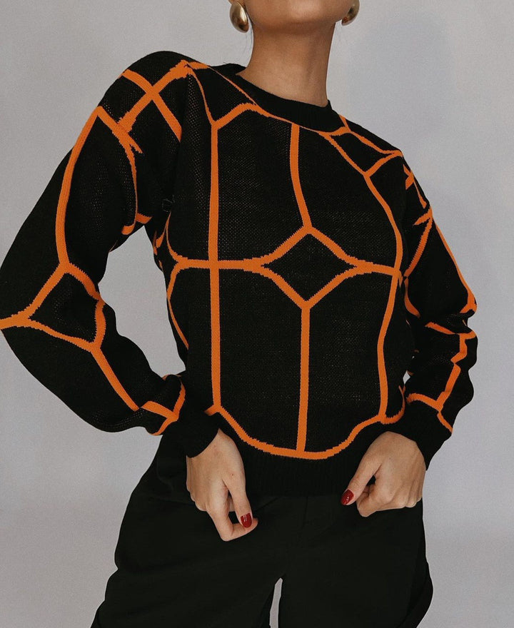 Trendy knit sweater for women with graphic pattern and relaxed fit Lune London