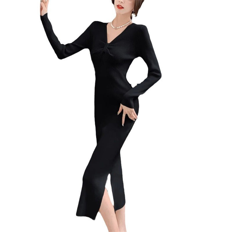 Knit dress for women with plunging V-neck and elegant ribbed structure Lune London